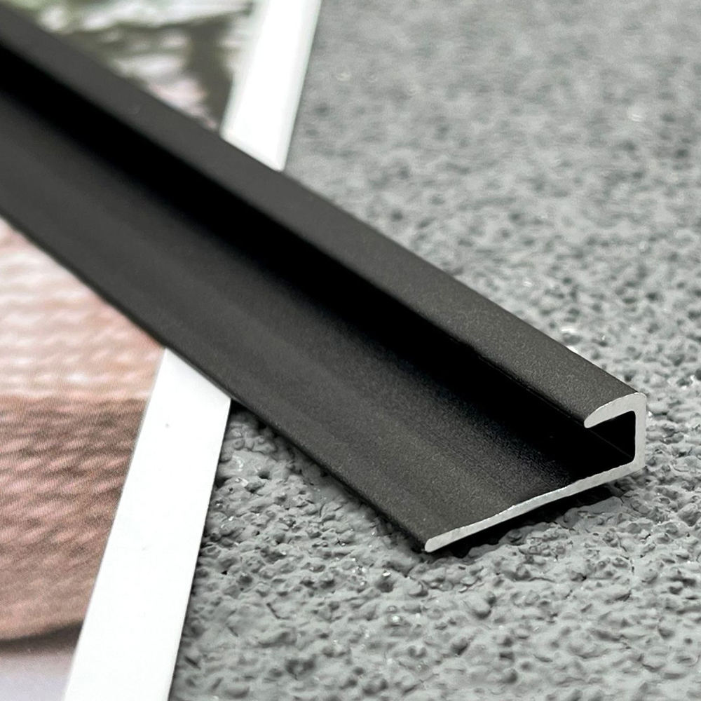 Thickened aluminum alloy wall panel trim strip