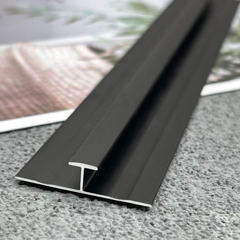 Thickened aluminum alloy wall panel trim strip